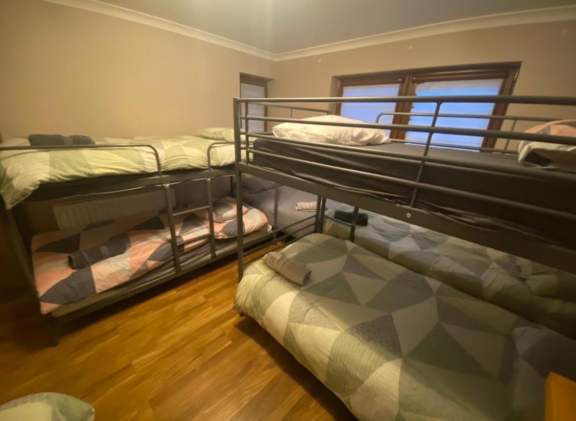 Airport Big With Bathroom Outside - Kitchen Only 7 Days Reservation Hospedagem domiciliar Dublin